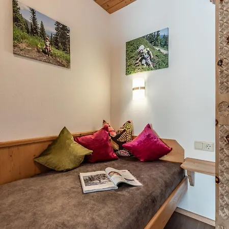 Haus Schoeser هيباخ