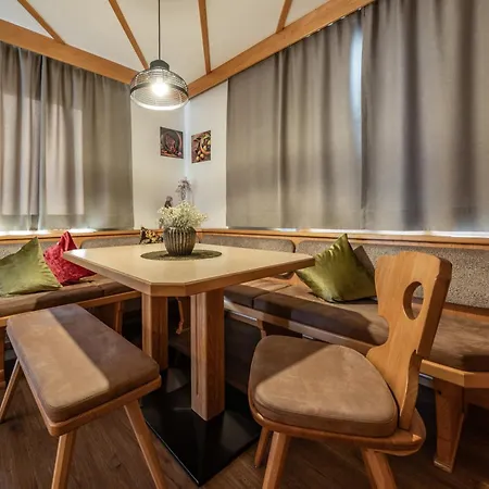 Apartament Haus Schoeser Hippach