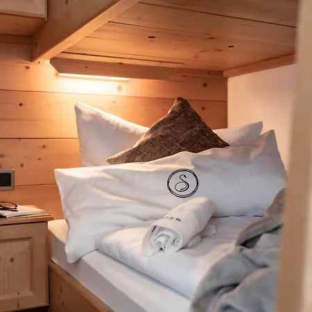 Haus Schoeser Apartament