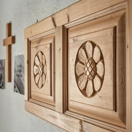 Haus Schoeser *