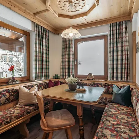 Haus Schoeser Apartamento