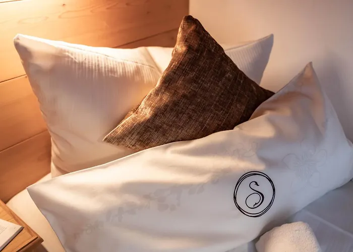 Haus Schoeser היפאך