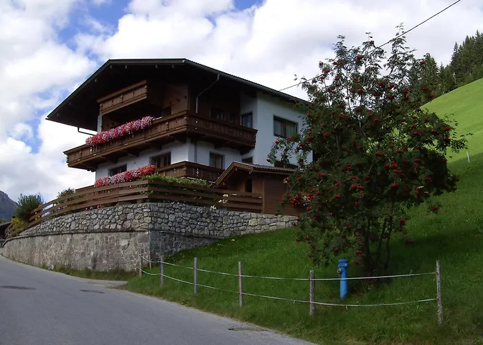 Haus Schoeser דירה