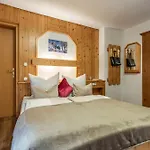 Apartman Haus Schoeser *
